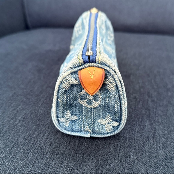 Louis Vuitton Denim Trousse GM Zip Pouch - Picture 11 of 15